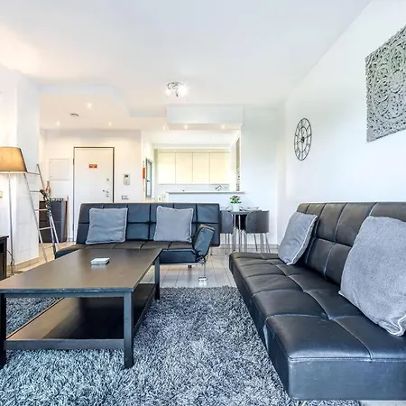 Apartment One Bedroom In Albur Village 1h *