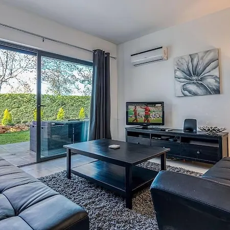 דירה One Bedroom In Albur Village 1h *